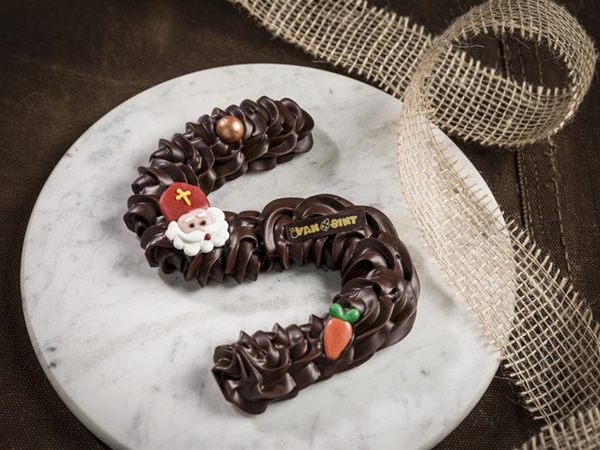 AMBACHTELIJKE CHOC. LETTER klein